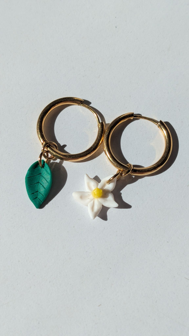 Charm feuille verte