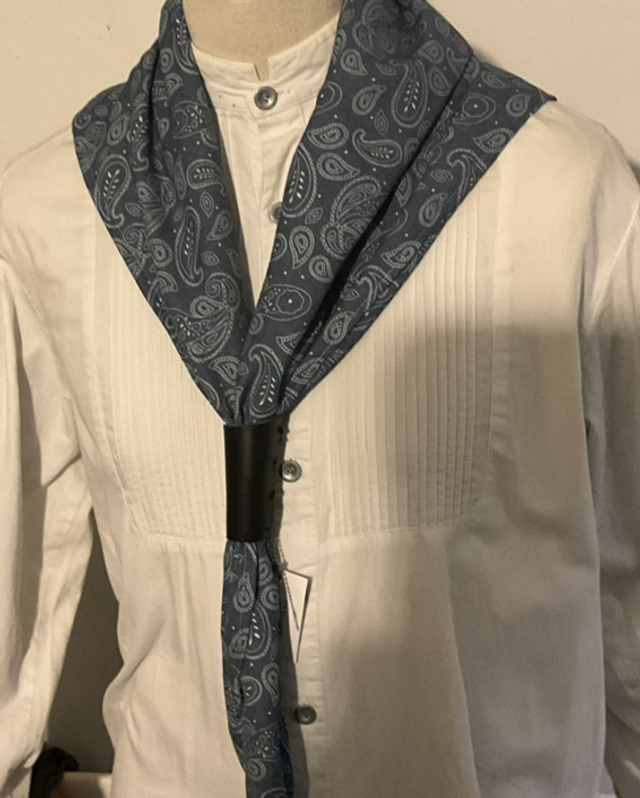 Wild Rag with Toggle