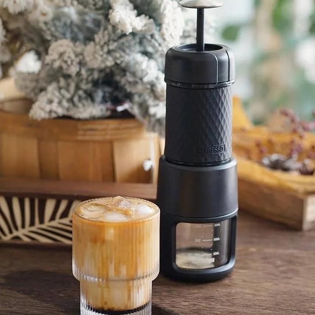 Cafetière portable STARESSO SP-200