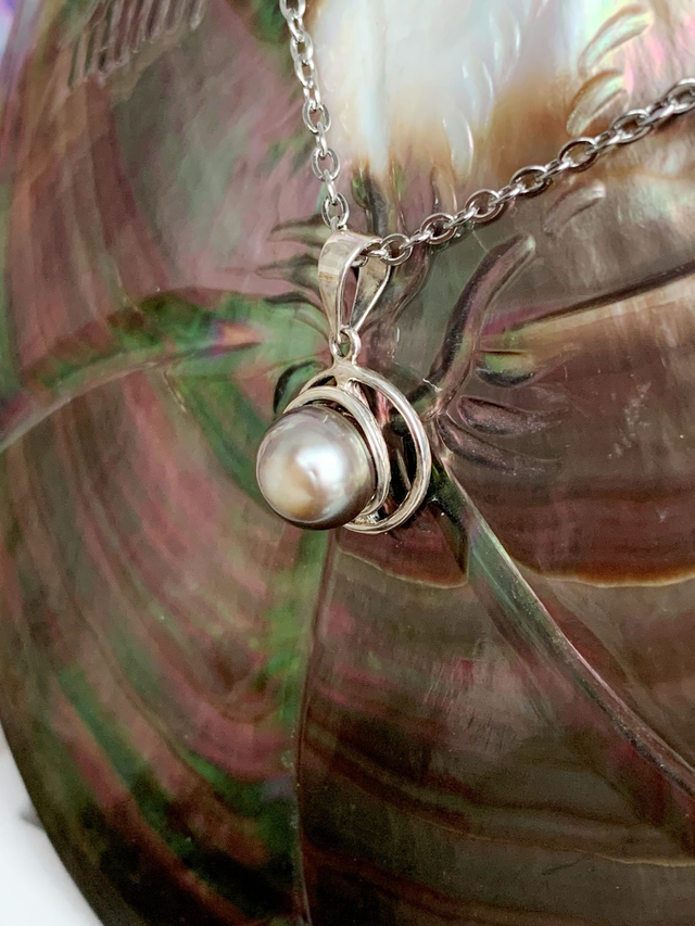 Poé - Pendentif en argent 925, avec véritable perle de culture de Tahiti