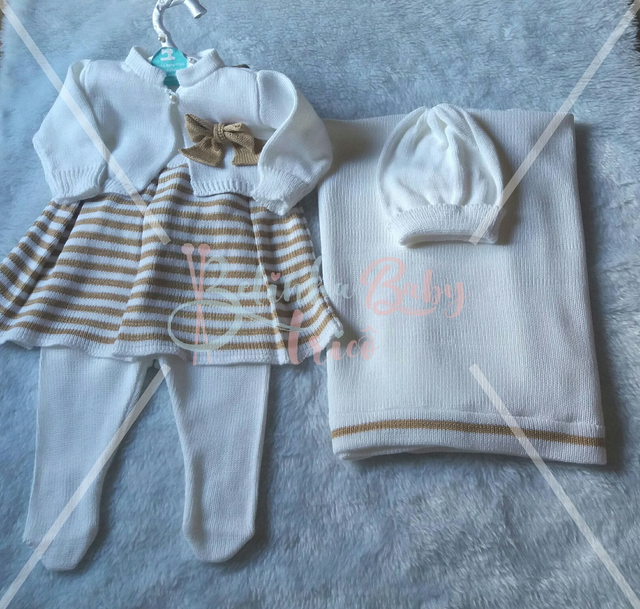 Saída  maternidade Thais  