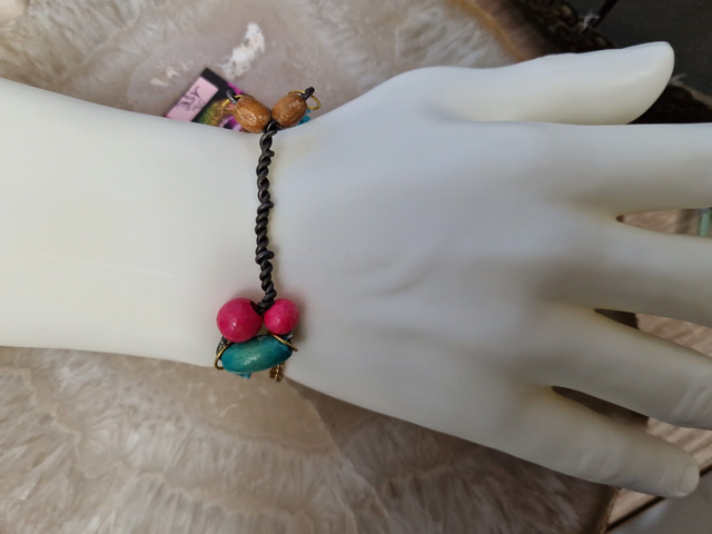 Bracelet Turquoise Doré Perles Bois