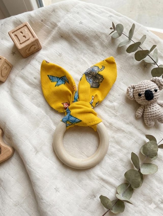 Hochet oreilles de lapin et bois ORIGAMI