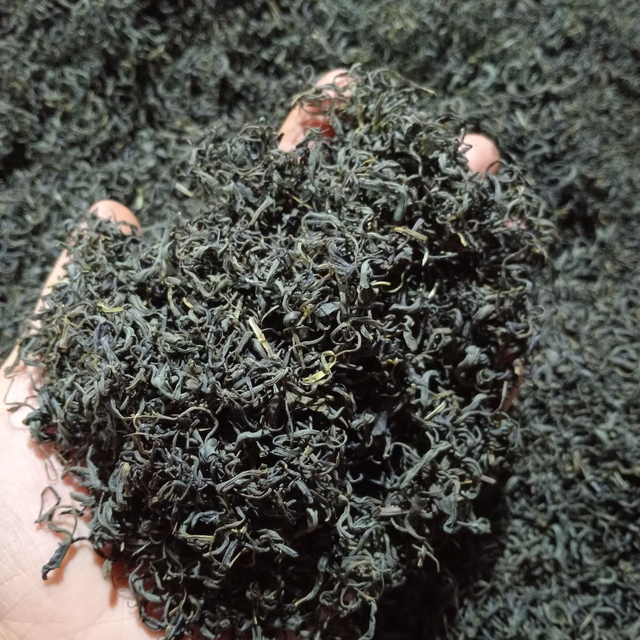 Traditional Vietnamese Green Tea