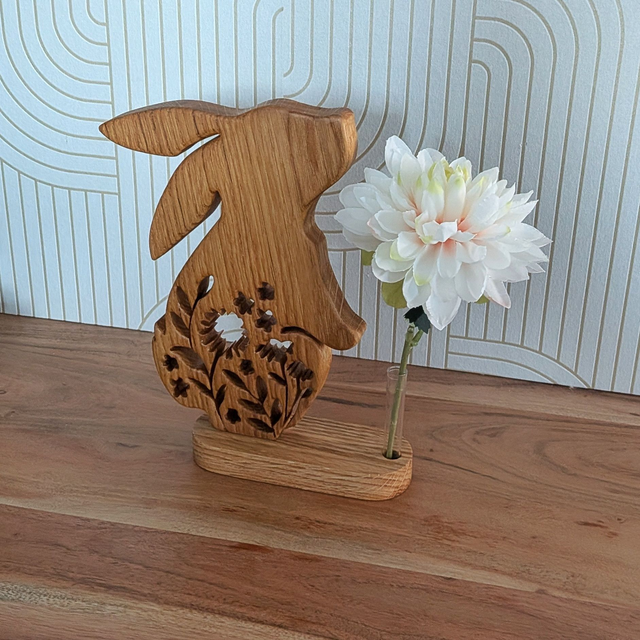 Lapin fleuri en chêne massif