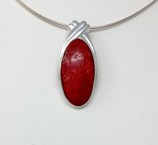 PENDENTIF OVALE DE CORAIL CERTI DOUBLE ARGENT MASSIF - VENDU SANS CHAINE - 3387