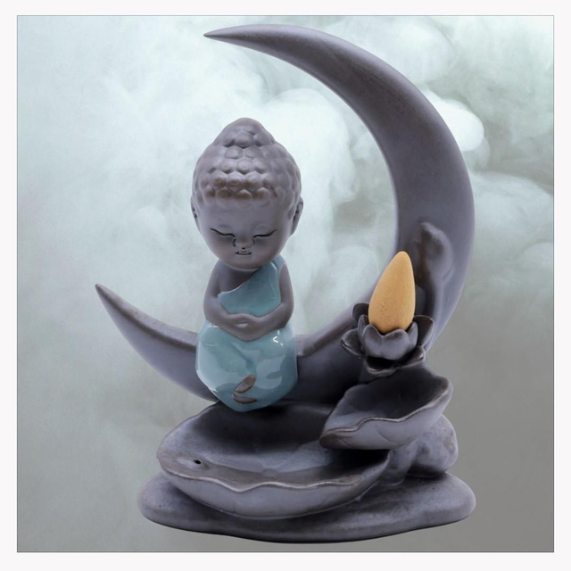 "Bouddha sur lune" - Porte-encens Backflow 17 cm