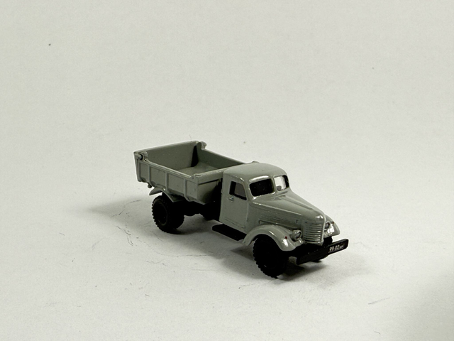 ZIS - 150 Kipper TT 1:120 grau