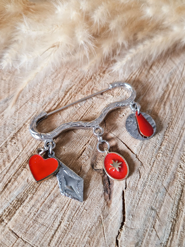 Broche à breloques "Médaillon rouge" - Support argenté