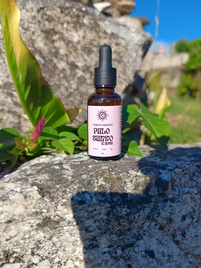 Oleato Sagrado Palo Santo y Rosas