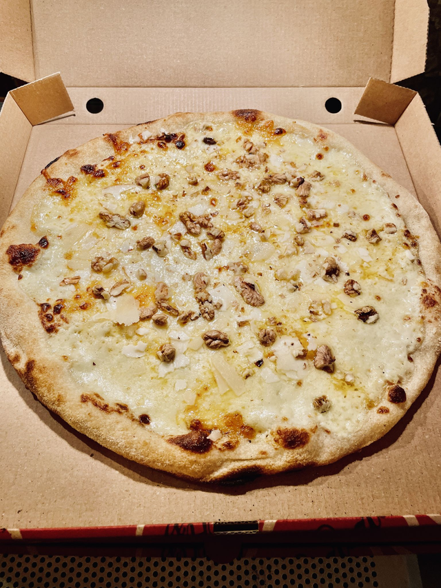 Pizza Formaggio Piccante (photo non contractuelle)