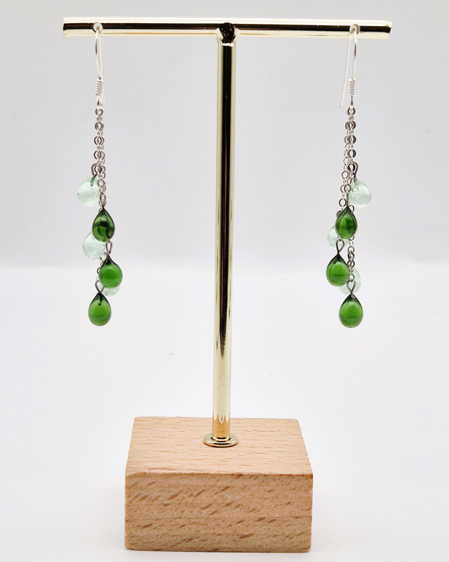 Boucles d'oreilles Gouttes vertes foncées et vertes claires