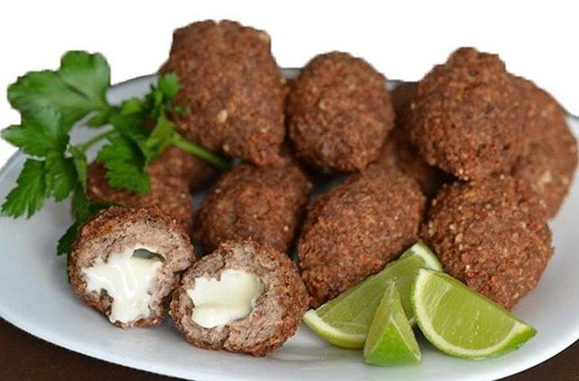 Kibe com catupiry para forno o air fryer (50 un €0,44 cada)