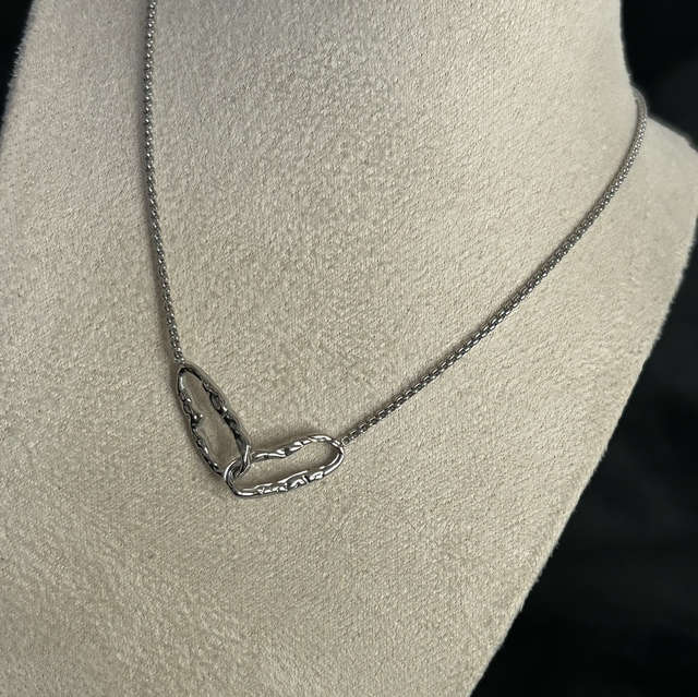  Collier martelé 