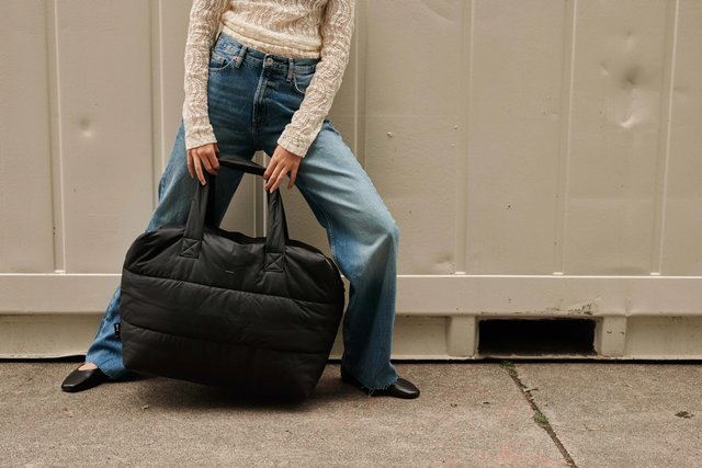 Camill Big Puffy Weekend Bag - Black