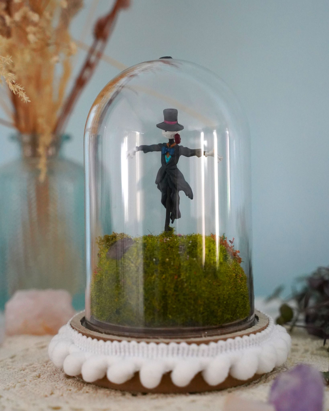 Turnip Head Figurine Dome 