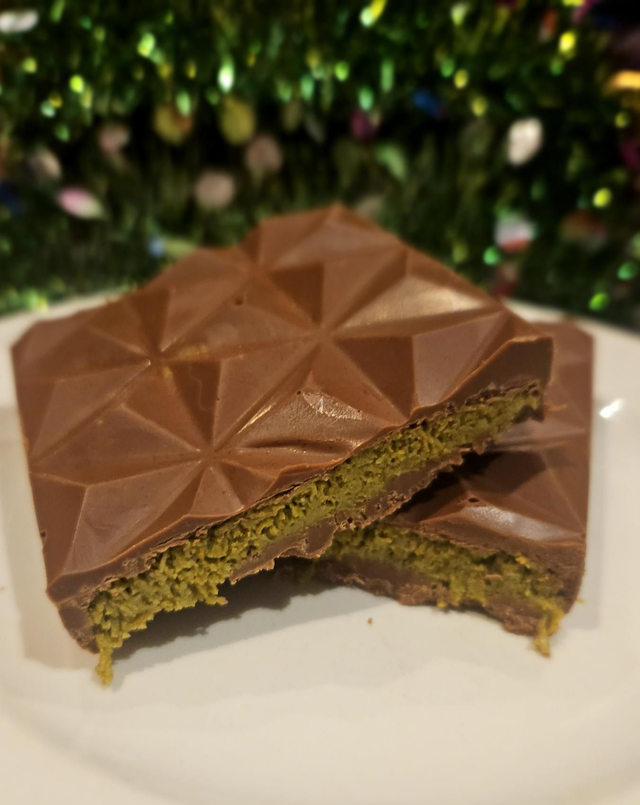 Dubai Chocolate Bar PISTACHIO (MEDIUM)