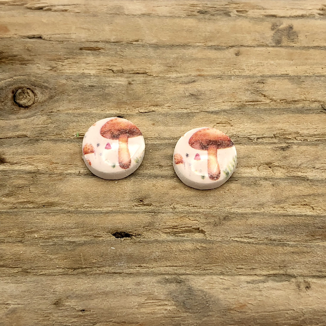 Orange mushroom studs