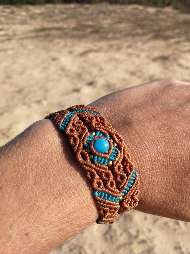 Bracelet micro-macramé Arabesque