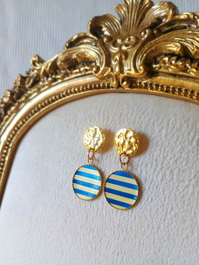 Boucles d'oreilles MARTELÉE Chevron Marinière bleue