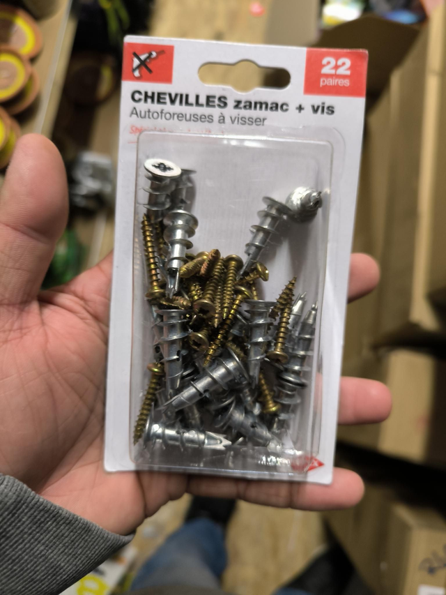 CHEVILLES ZAMAC SPÉCIAL PLAQUE DE PLÂTRE 22 PIECES