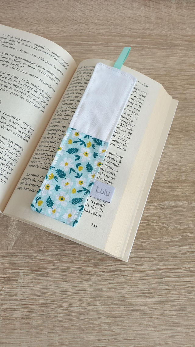 Marque pages A PERSONNALISER vert d'eau 