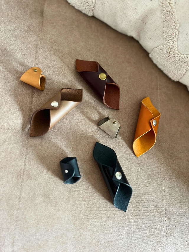 Velké poutko na kabel