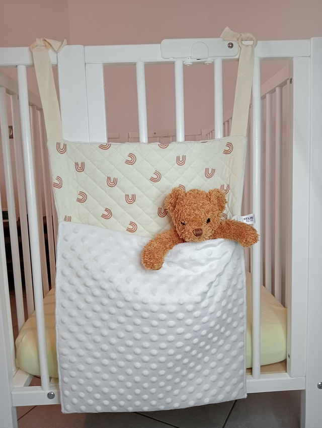 Range-pyjama &quot;Arcs en ciel&quot;