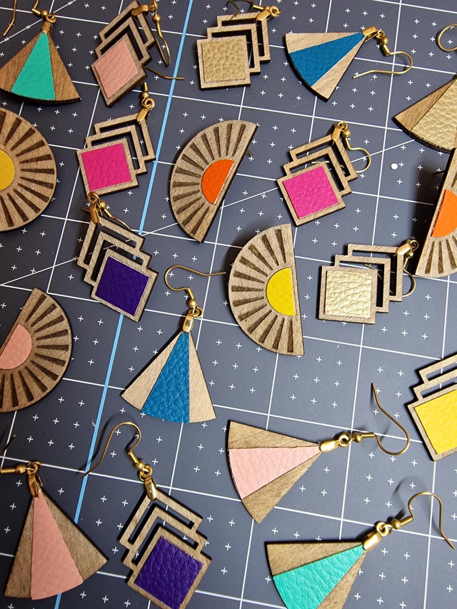 Boucles d&#039;oreilles collection colorée 