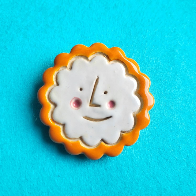 Twistsmith Smiley Face Brooch - 5 colours available