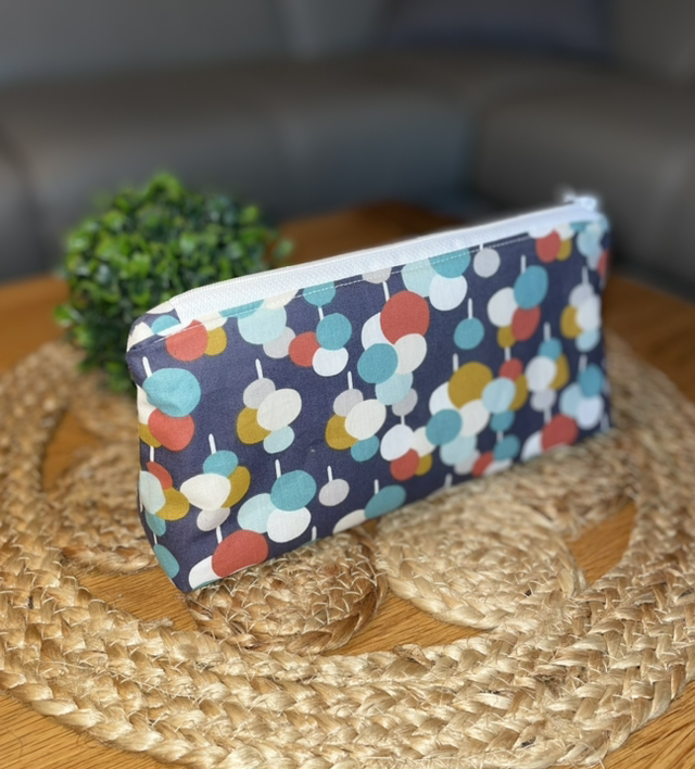 Trousse d’école (forme triangle)