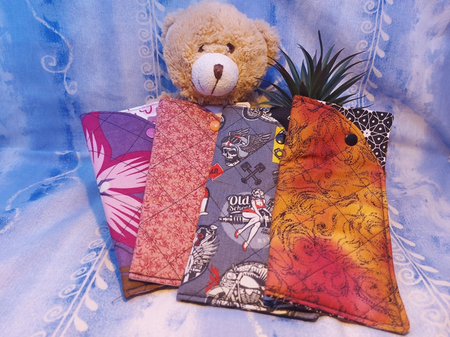 Etui à lunette matelassé