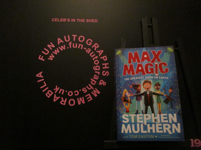 Stephen Mulhern 'Max Magic The Greatest Show On Earth' Authentic Autographed Paperback Book (19)