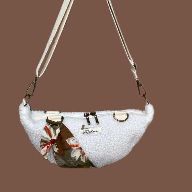 Sac Bahana en fausse fourrure écrue 