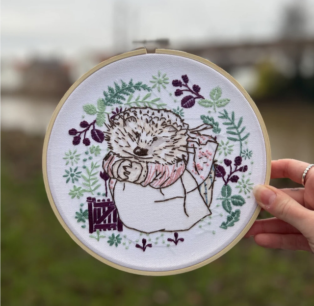 Beatrix Potter - Mrs. Tiggy-Winkle Embroidery Kit 