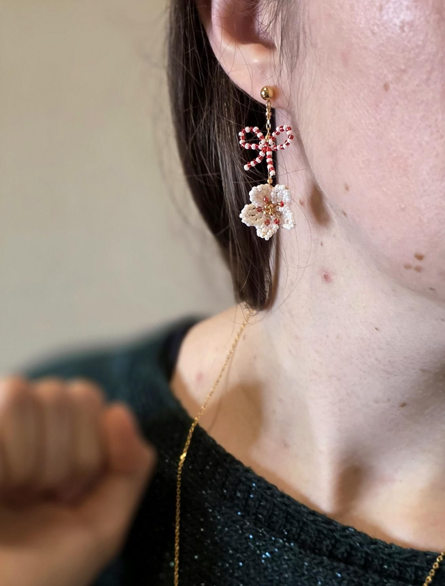 Boucles d'oreilles petit noeud - White Christmas