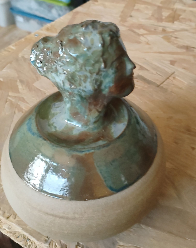 Boîte avec tête féminine” gardienne des songes”