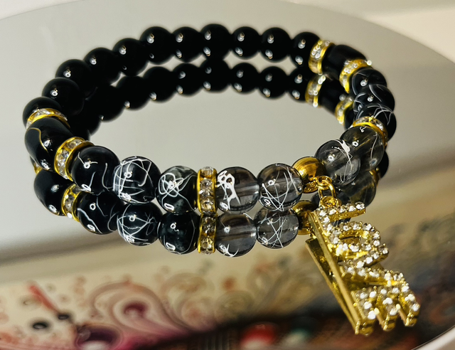 Gouden Victoria Armband – Zwarte Onyx &amp; Sneeuwvlok Obsidiaan  