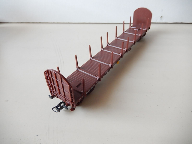 wagon type Roos Lima H0