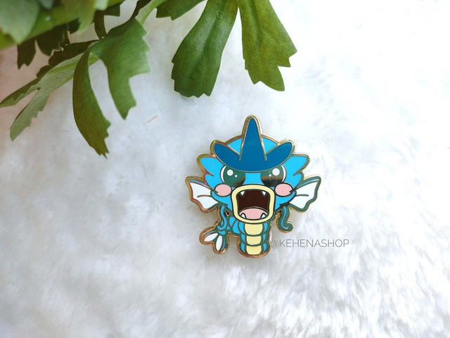 Gyarados Hard Enamel Pin | Pokemon