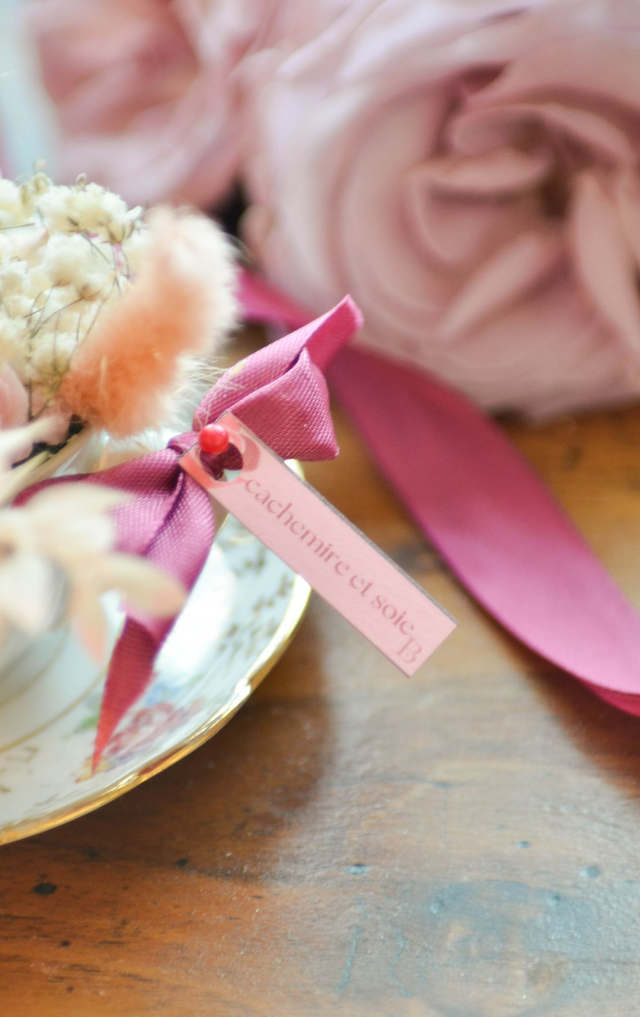 🌸 Bouquet éternel – Tasse parfumée blanche et fleurie