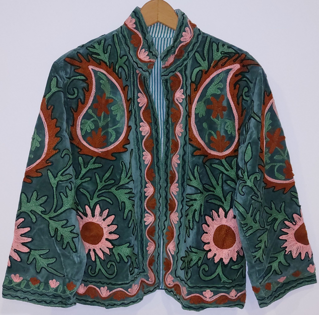 Veste réversible en velours vert - Brodée Suzani -   Doublure à rayures - Confectionnée à la main   