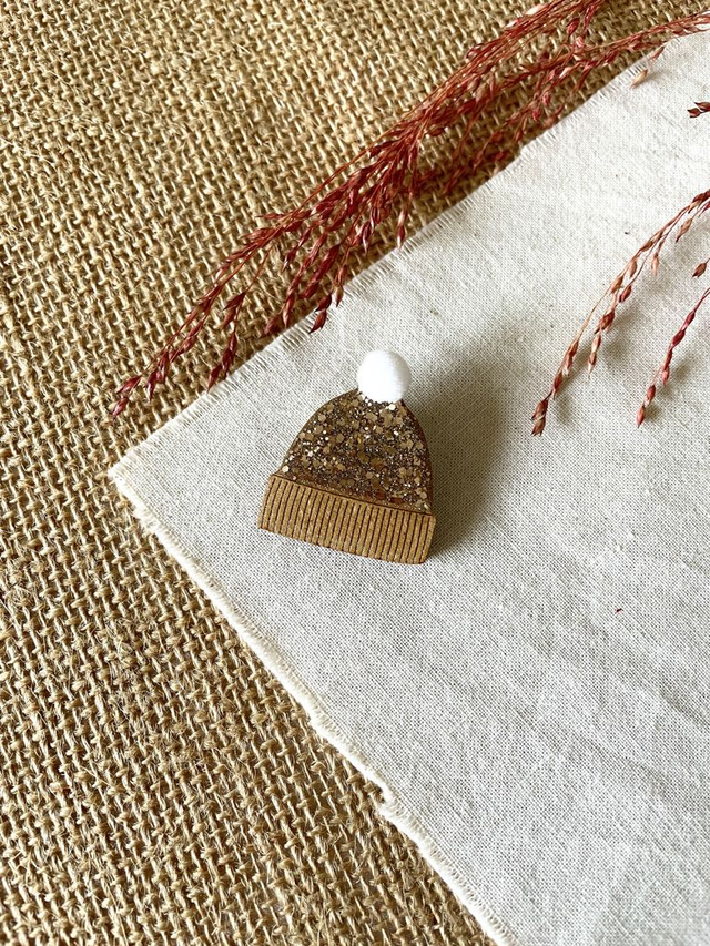 Broche Bonnet paillettes - Couleurs variées