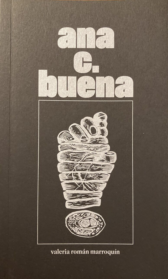 Ana C. Buena - Valeria Román Marroquín