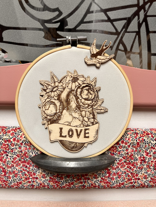 tambour à broder blanc