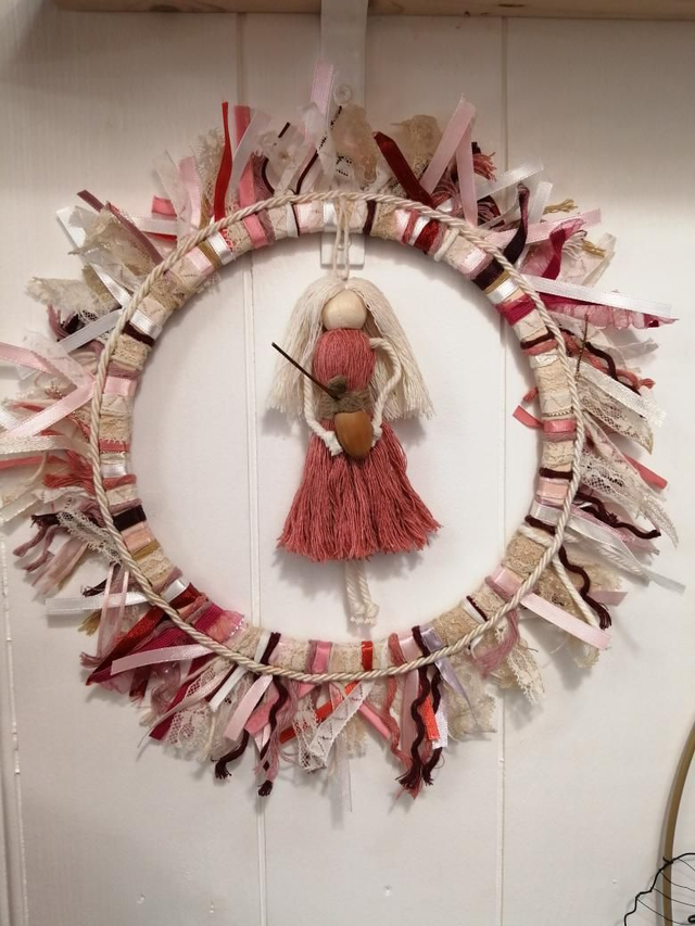 Décoration murale ronde avec poupinette 30 cm