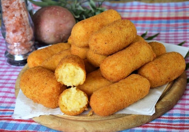 Rosticceria: Crocchette di patate