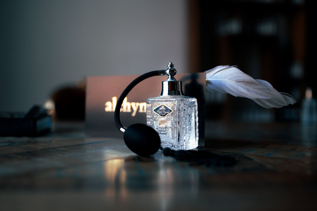 Dárkový poukaz 60 ml Crystal s konzultací - pan Alchymista 