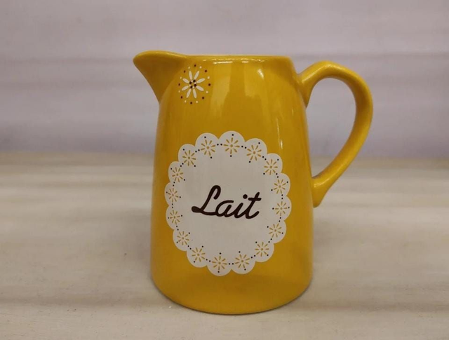 Lattiera