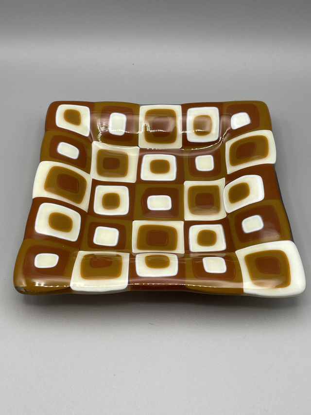 Toffee and Cream Stacked Effect Dish